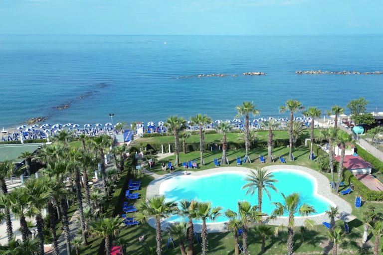 2 CILENTO RESORT VELIA